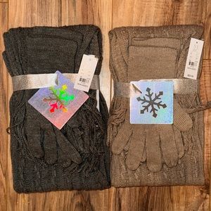 New York & Company Scarf and Gloves Gift Set